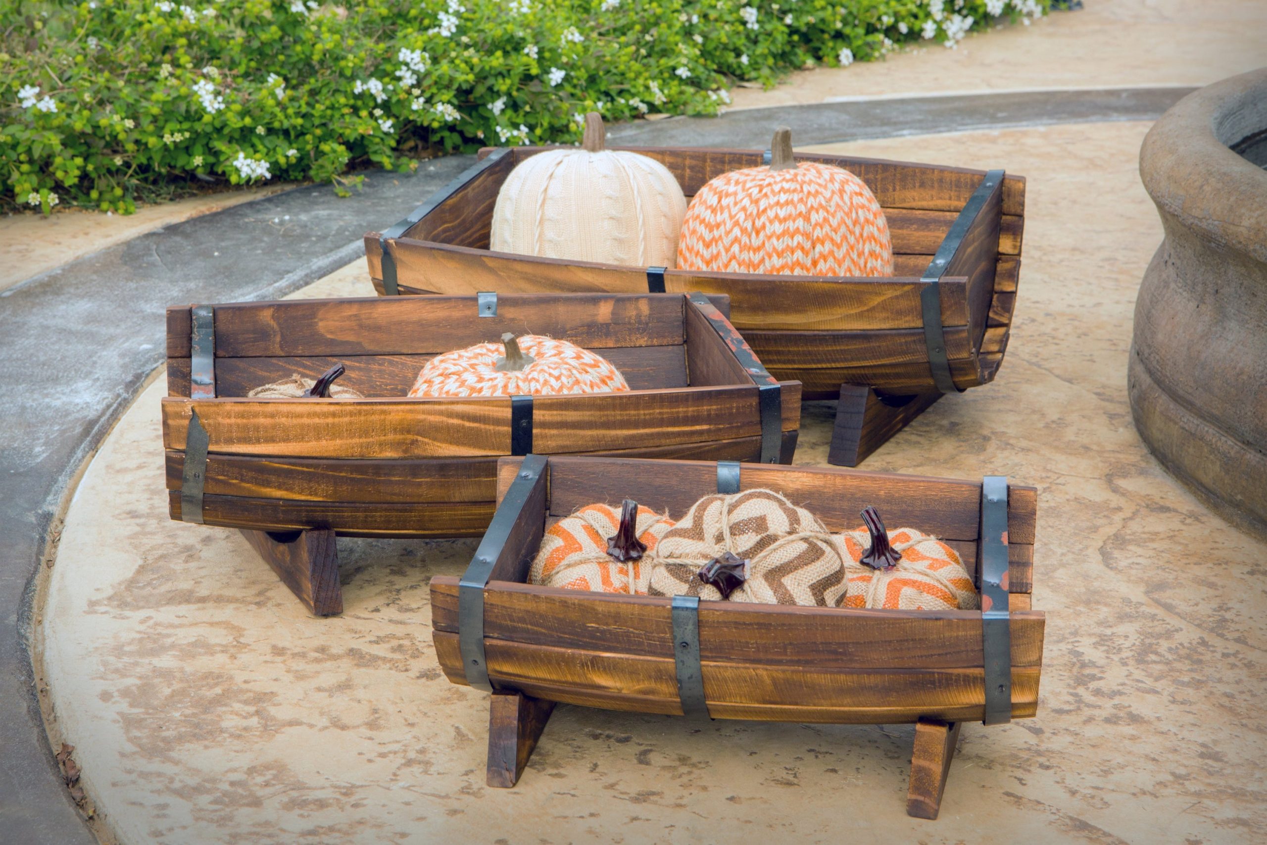 3-piece-half-barrel-planter-set-580.jpg