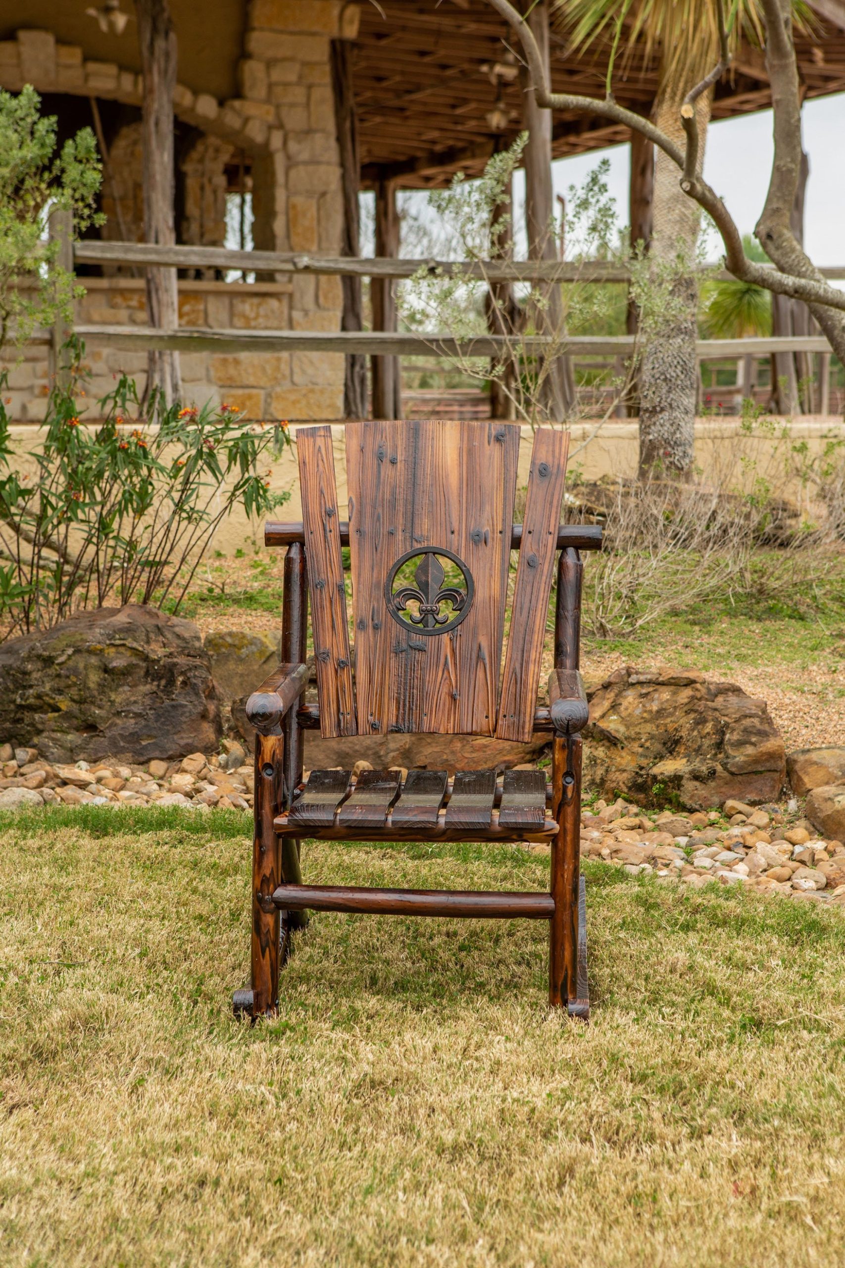char-log-fleur-de-lis-medallion-rocker-181.jpg