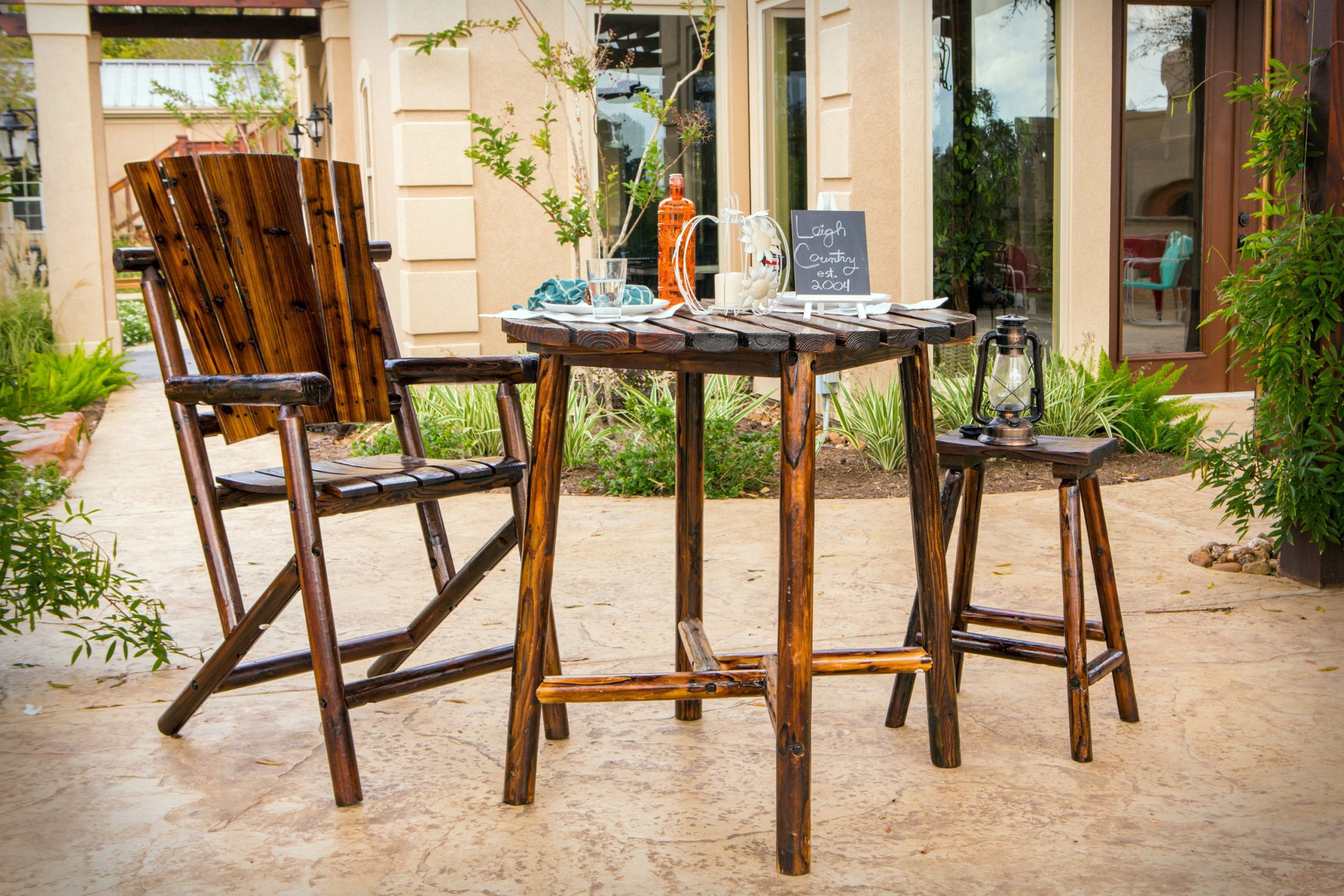 char-log-saddle-stool-119.jpg