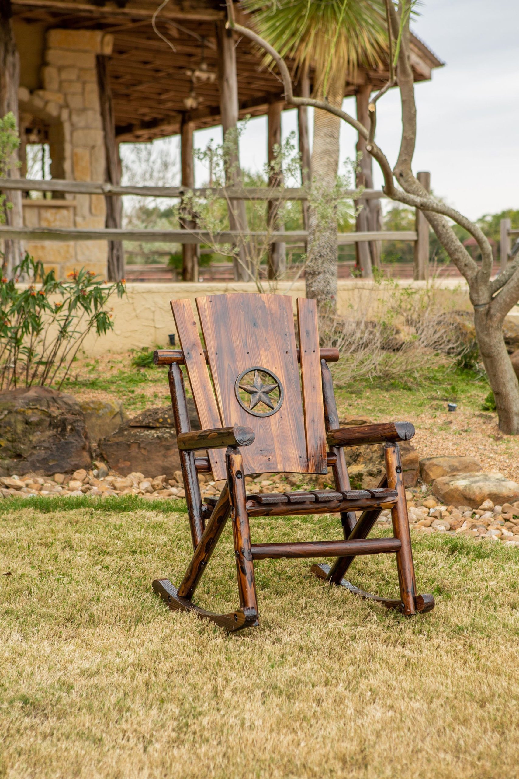 char-log-star-medallion-rocker-373.jpg