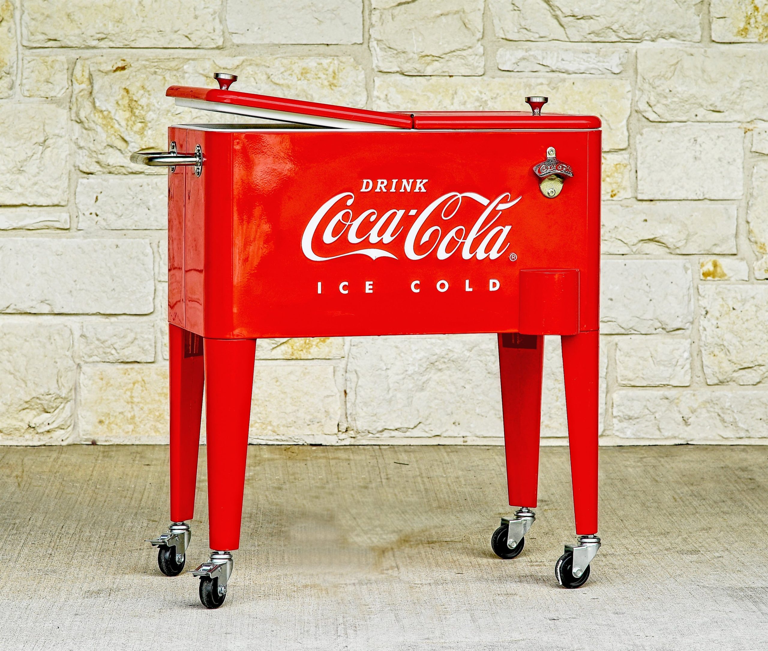 coca-cola-r-embossed-retro-ice-cold-60-qt-cooler-531.jpg