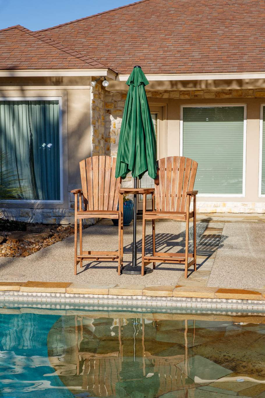 patio-umbrella-green-9ft-270.jpg