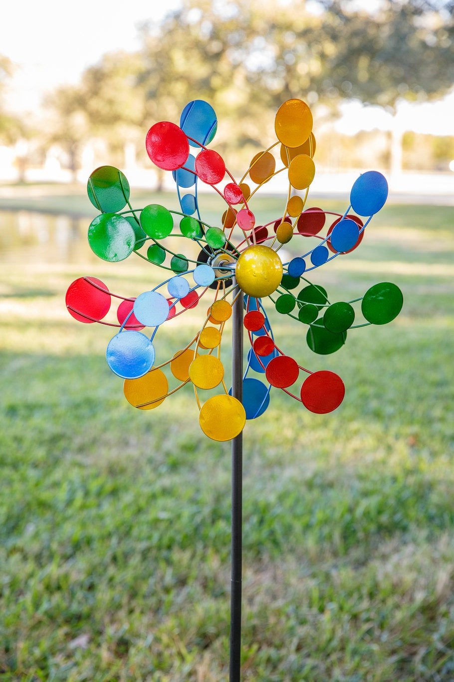 rainbow-dot-wind-spinner-961.jpg